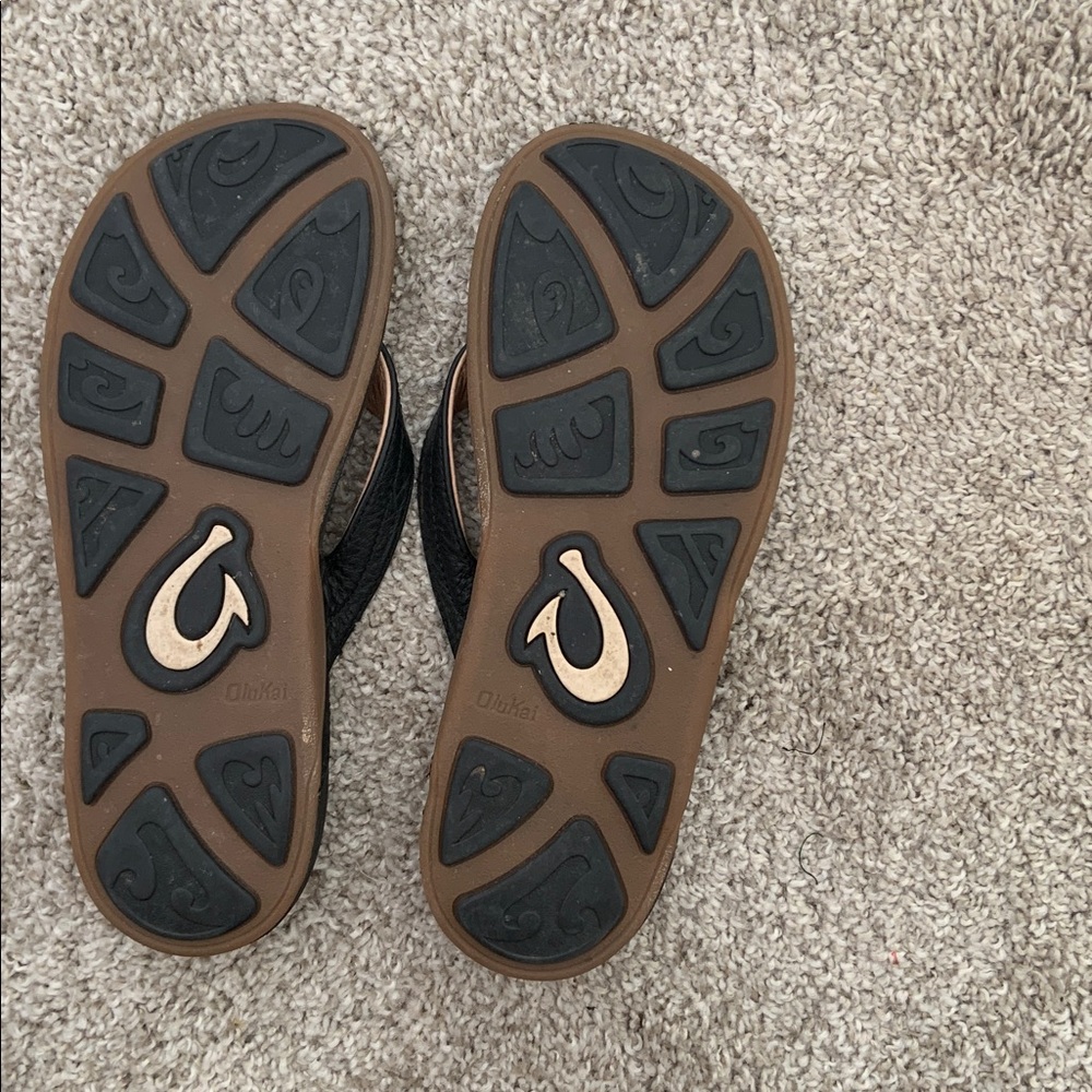 NWT OluKai Pua Black Leather Flit Flop Sandal Womens Size 8 - Picture 3 of 5